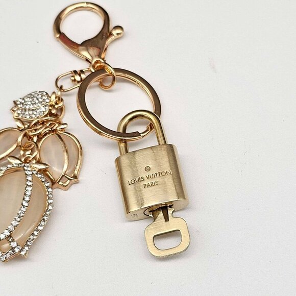 Authentic Louis Vuitton Lock & Key with unbranded Bagcharm, Keycharm, Keychain - Picture 7 of 7